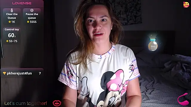 Snapshot of ParisW chatting on September 9, 10:48 am ParisW online show from September 9, 10:48 am