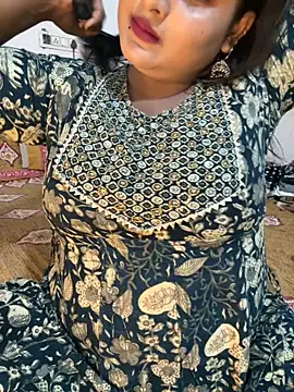 Ayesha mahi online show from October 26, 9:15 am