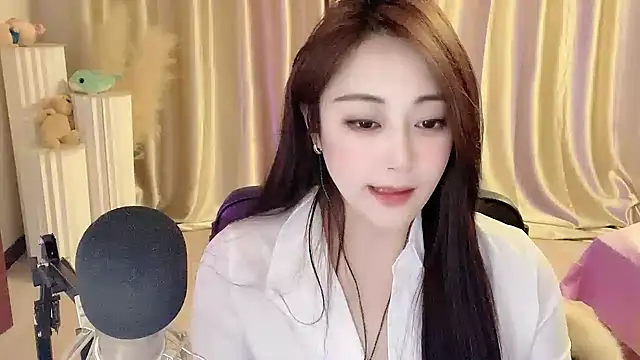 Daisy-77 online show from February 24, 5:53 pm