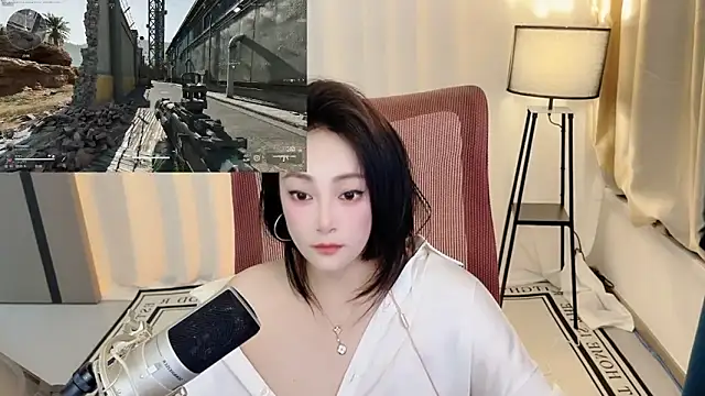 Snapshot of Daisy-77 chatting on June 9, 1:45 pm Daisy-77 online show from June 9, 1:45 pm