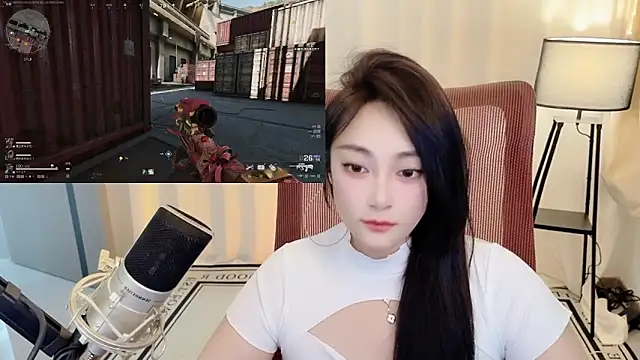 Snapshot of Daisy-77 chatting on June 15, 12:40 pm Daisy-77 online show from June 15, 12:40 pm