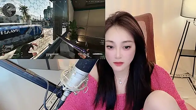 Snapshot of Daisy-77 chatting on July 28, 6:20 pm Daisy-77 online show from July 28, 6:20 pm