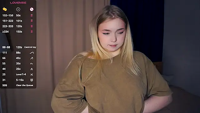 ZaraCreedon online show from November 8, 5:51 am