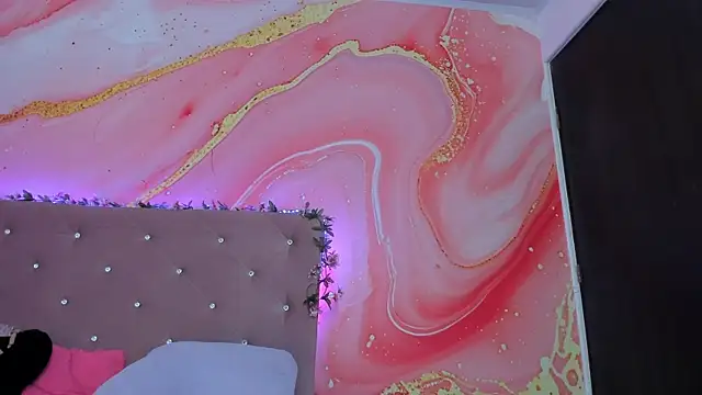 Snapshot of Daisy__rose chatting on February 15, 2:11 pm Daisy rose online show from February 15, 2:11 pm