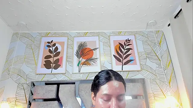 Snapshot of Alison_Chan_ chatting on July 22, 8:55 pm Alison Chan online show from July 22, 8:55 pm