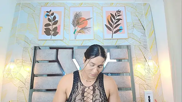 Snapshot of Alison_Chan_ chatting on July 23, 9:24 pm Alison Chan online show from July 23, 9:24 pm