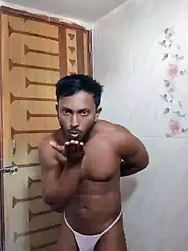 Snapshot of HunkyAriyan chatting on January 16, 8:22 am HunkyAriyan online show from January 16, 8:22 am