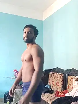 Snapshot of HunkyAriyan chatting on February 14, 9:24 am HunkyAriyan online show from February 14, 9:24 am