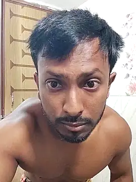 Snapshot of HunkyAriyan chatting on March 12, 5:46 am HunkyAriyan online show from March 12, 5:46 am