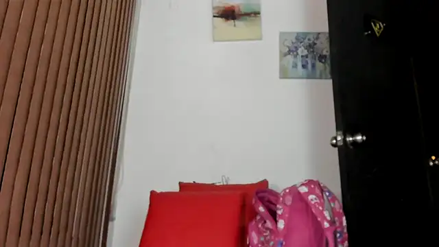 alondrabigtits online show from February 20, 11:11 am