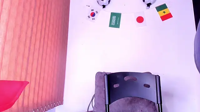 alondrabigtits online show from July 17, 12:12 pm