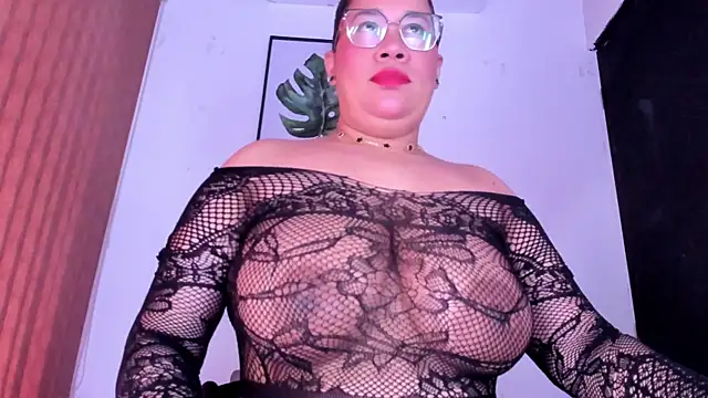 alondrabigtits online show from July 27, 12:12 pm