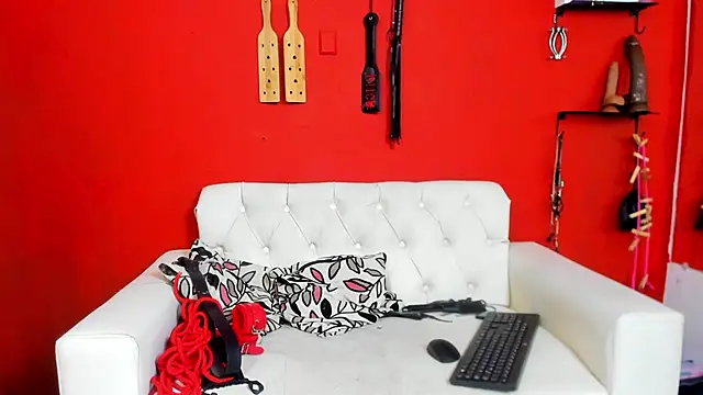 Snapshot of MIA_SOPHIA1 chatting on February 5, 7:18 am MIA SOPHIA1 online show from February 5, 7:18 am