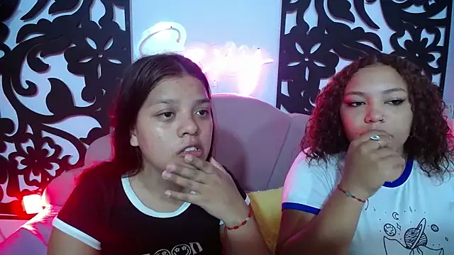 Snapshot of horny_babyss chatting on October 25, 10:26 pm horny babyss online show from October 25, 10:26 pm