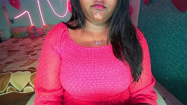 expression queen online show from February 19, 9:47 pm