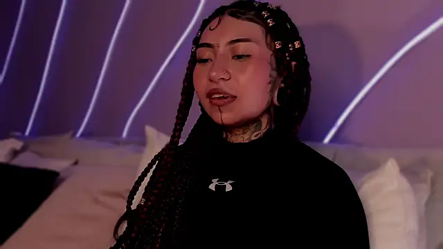 Snapshot of Evangeline_bell chatting on January 8, 6:41 pm Evangeline bell online show from January 8, 6:41 pm