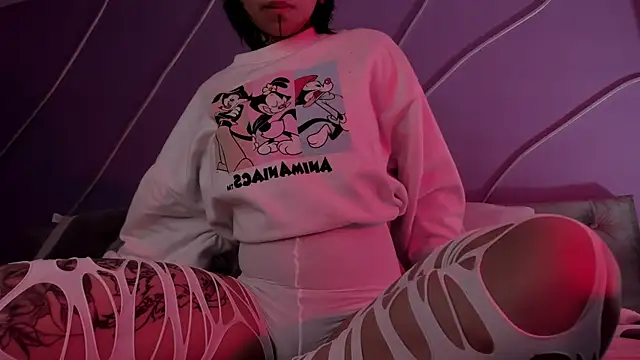 Snapshot of Evangeline_bell chatting on January 21, 11:46 am Evangeline bell online show from January 21, 11:46 am