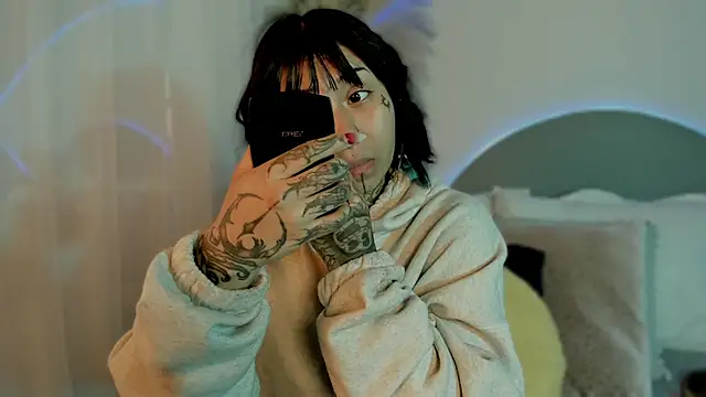 Snapshot of Evangeline_bell chatting on October 8, 12:25 pm Evangeline bell online show from October 8, 12:25 pm