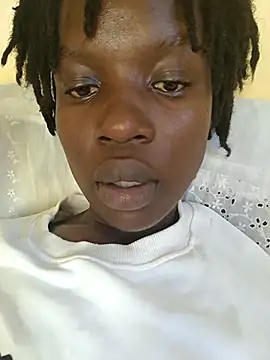 Juicylittle slute online show from October 12, 4:33 am