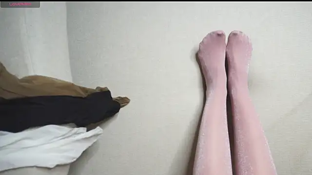 Snapshot of Yourlittledemon chatting on December 25, 3:28 pm Yourlittledemon online show from December 25, 3:28 pm