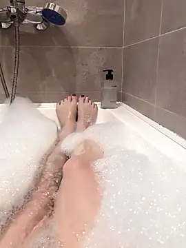 Snapshot of Yourlittledemon chatting on January 5, 7:17 pm Yourlittledemon online show from January 5, 7:17 pm