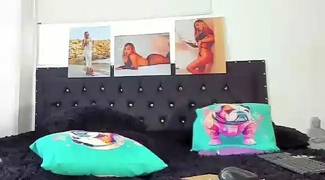 Snapshot of doll_celeste20 chatting on March 10, 1:10 pm doll celeste20 online show from March 10, 1:10 pm