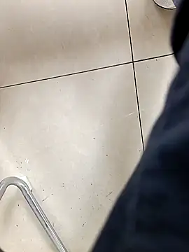 huzi518 online show from November 10, 3:27 am