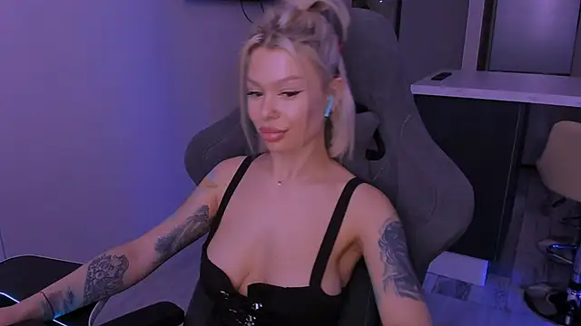 Snapshot of Sasha_Mason chatting on January 30, 6:35 am Sasha Mason online show from January 30, 6:35 am