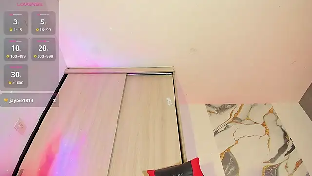 Snapshot of zandra_milf_ chatting on January 24, 3:02 pm zandra milf online show from January 24, 3:02 pm