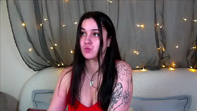 ChristinaMilton online show from October 24, 6:48 pm