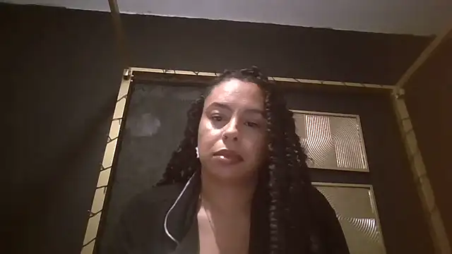 Snapshot of bigbootyjayda chatting on December 16, 4:45 pm bigbootyjayda online show from December 16, 4:45 pm