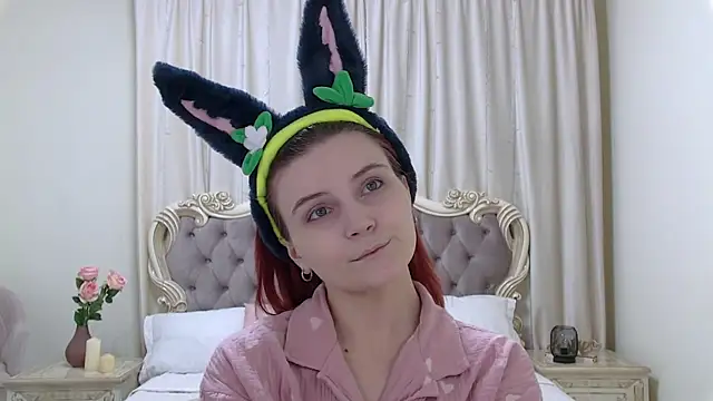 KellyStone online show from November 4, 5:12 pm