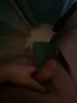 Snapshot of jrizz215 chatting on February 14, 7:02 pm jrizz215 online show from February 14, 7:02 pm