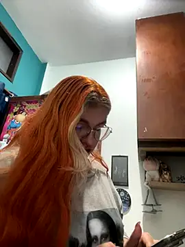 SophiaWeestt99 online show from September 15, 2:11 am