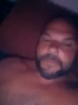 Snapshot of Javierchico chatting on June 22, 5:04 am Javierchico online show from June 22, 5:04 am