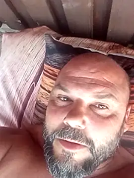 Snapshot of Javierchico chatting on July 7, 5:21 am Javierchico online show from July 7, 5:21 am