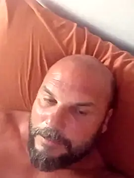 Snapshot of Javierchico chatting on July 8, 3:49 pm Javierchico online show from July 8, 3:49 pm