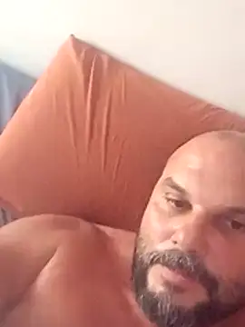 Snapshot of Javierchico chatting on July 25, 11:08 am Javierchico online show from July 25, 11:08 am