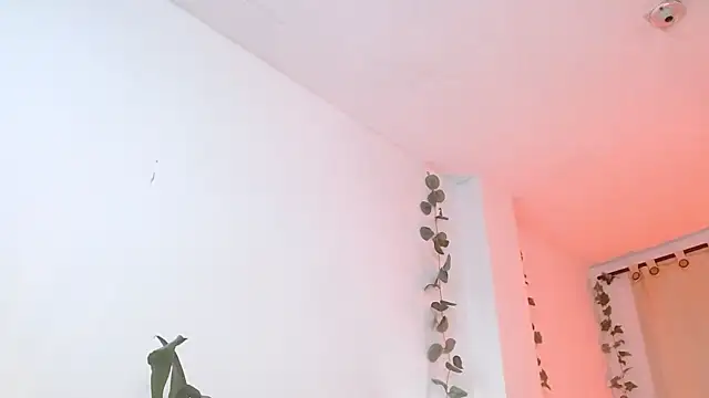 Tommyfoxboy online show from March 5, 5:08 pm