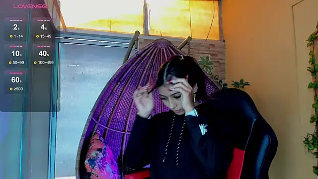 ZaraLim online show from December 18, 12:07 pm