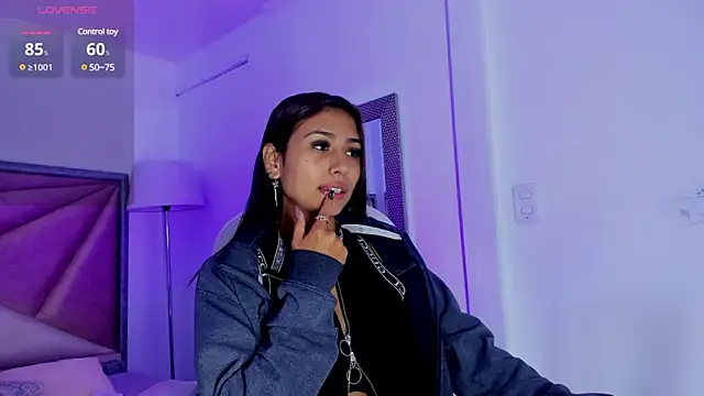 ZaraLim online show from December 28, 12:03 pm