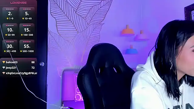 ZaraLim online show from January 18, 3:27 pm