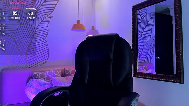 ZaraLim online show from February 28, 12:09 pm