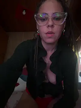 Snapshot of mariposapontiak420 chatting on June 10, 8:19 pm mariposapontiak420 online show from June 10, 8:19 pm