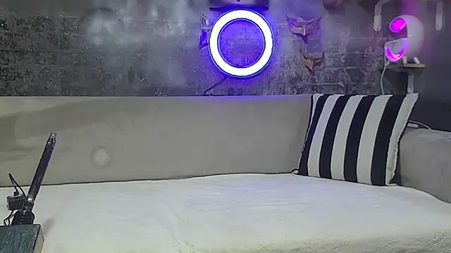 Bitter  online show from March 15, 7:27 pm