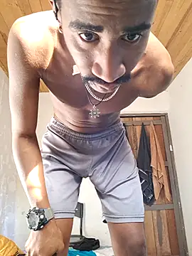 Snapshot of amarijones chatting on October 19, 1:12 pm amarijones online show from October 19, 1:12 pm