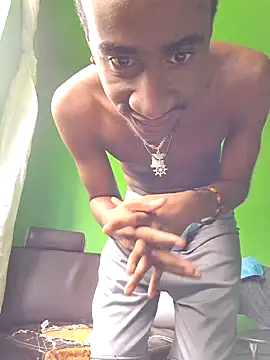 Snapshot of amarijones chatting on November 14, 1:43 pm amarijones online show from November 14, 1:43 pm