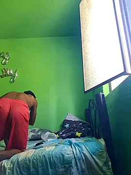 Snapshot of amarijones chatting on December 5, 3:41 pm amarijones online show from December 5, 3:41 pm