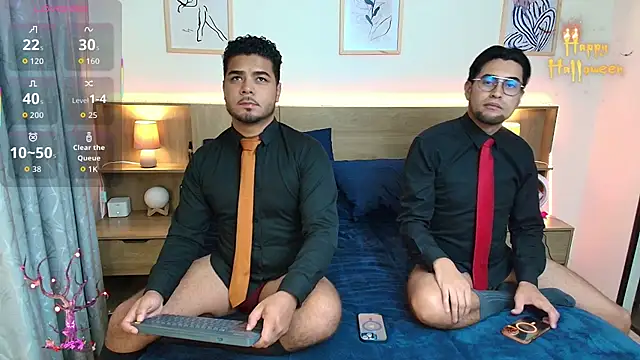 thiagowes online show from October 18, 1:08 am