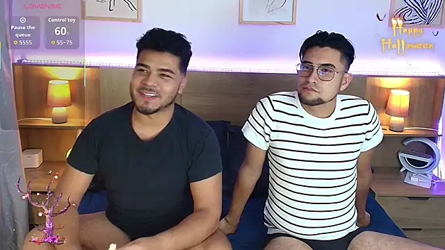 thiagowes online show from October 23, 3:39 am